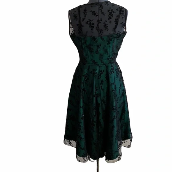 ❌SOLD❌Voodoo Vixen Emerald Dress - Picture 10 of 14